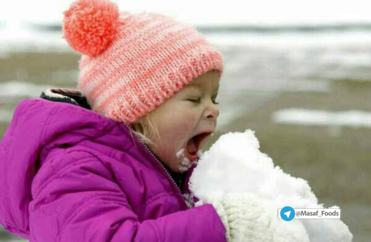 عوارض خوردن برف در روزهای سرد سال